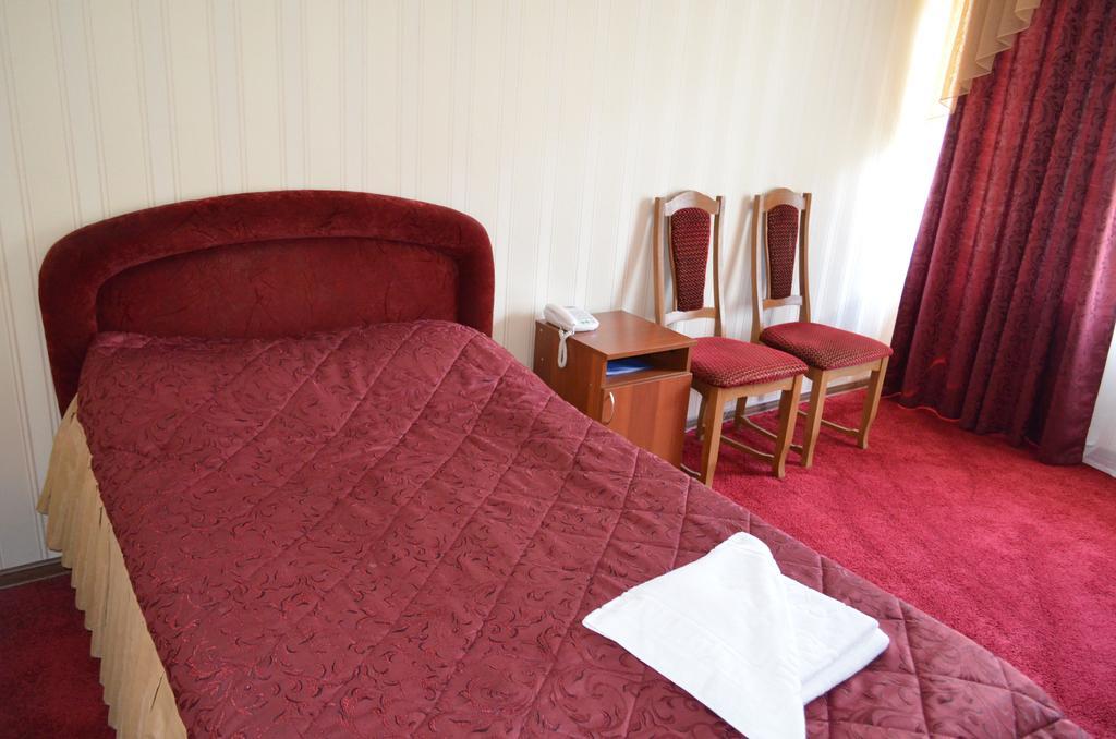 Hotel Cooperator キエフ エクステリア 写真